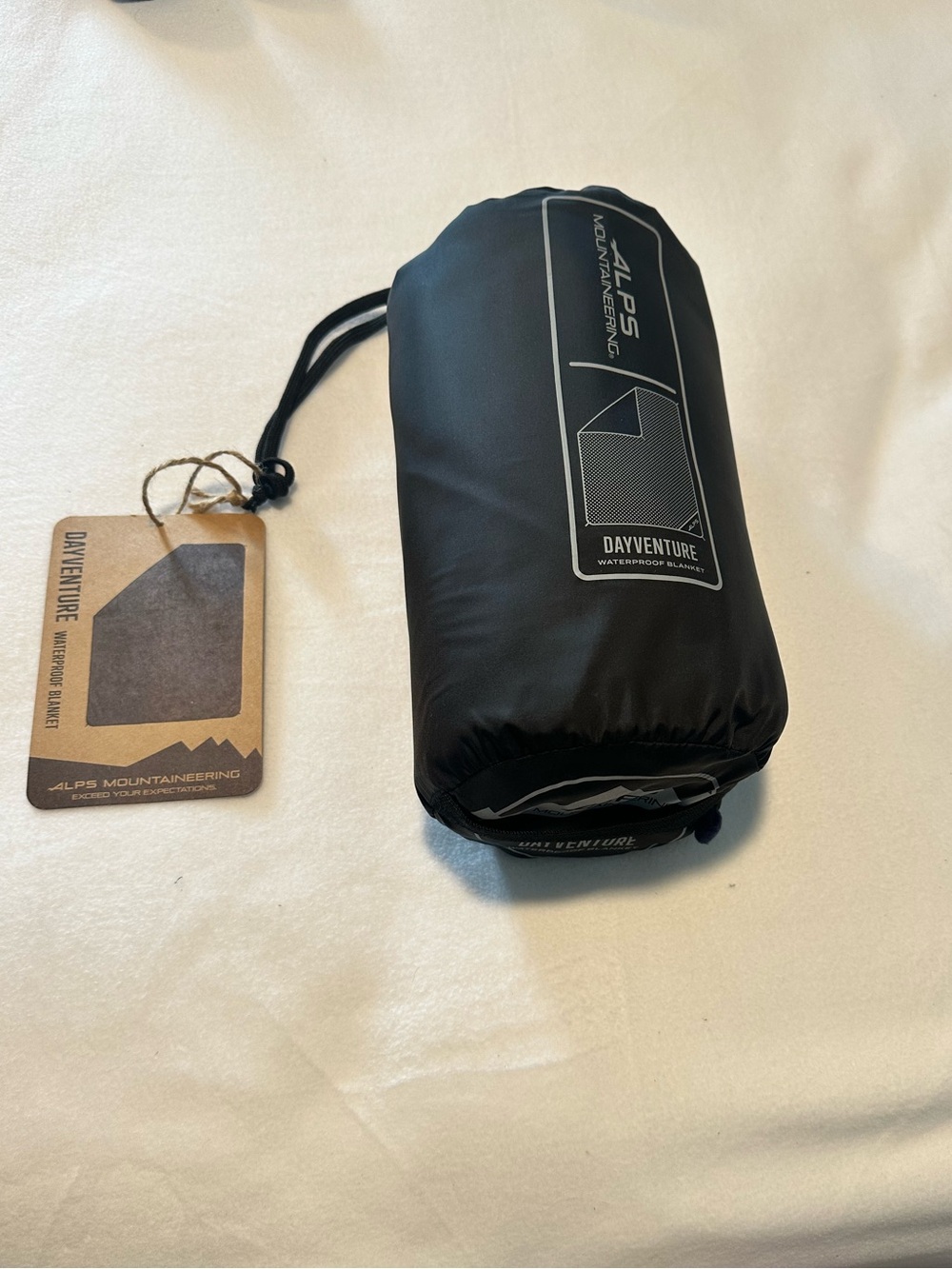 ALPS Mountaineering DayVenture Waterproof Blanket